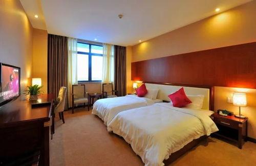 金苑大酒店最新爆料事件,揭秘事件背后惊人真相  第2张